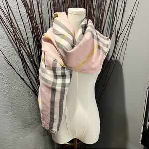 🌸PINK PLAID WOMEN’S OVERSIZED WRAP SCARF🌸